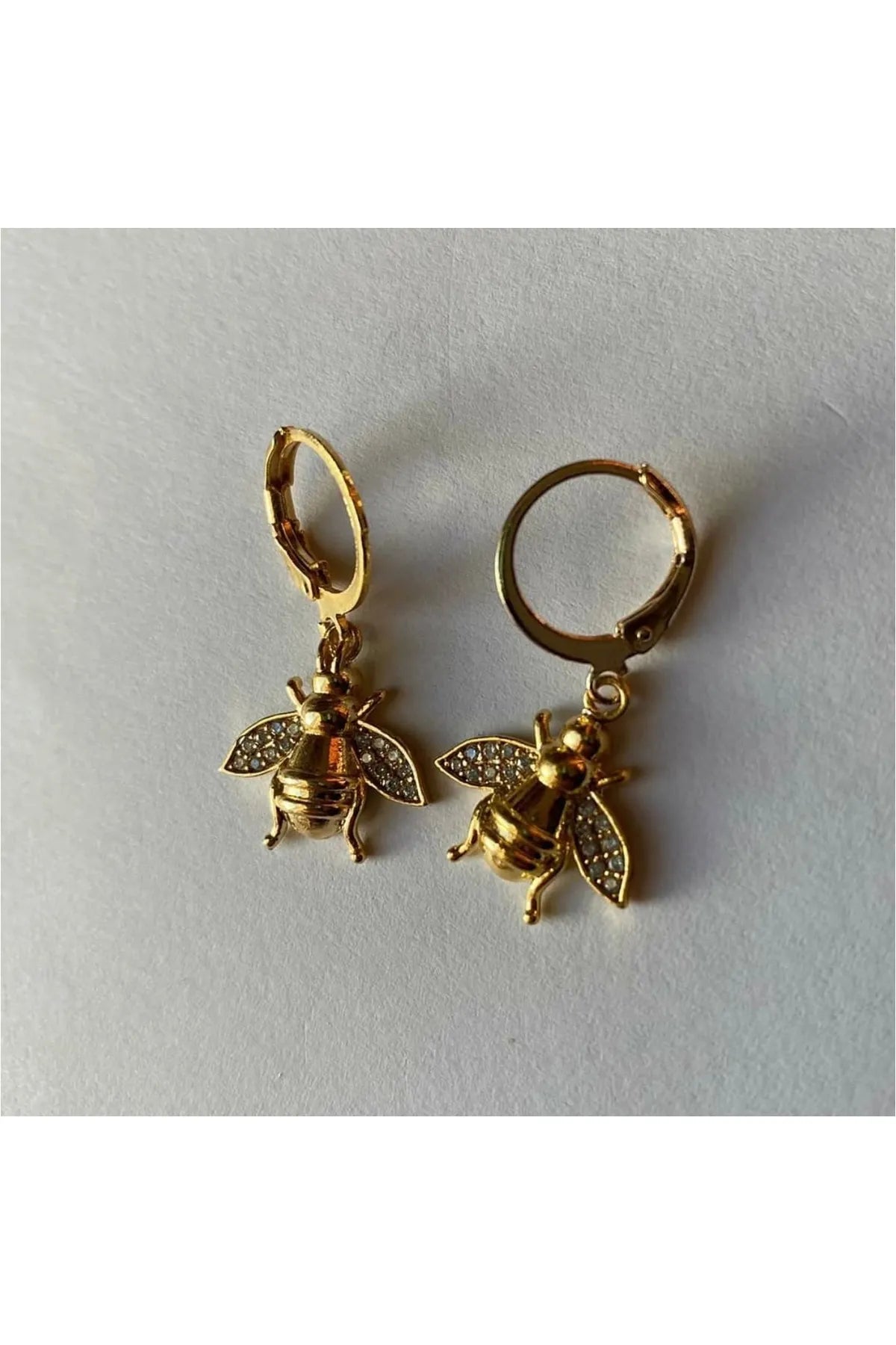 Zirkon Taşlı Arı Küpe