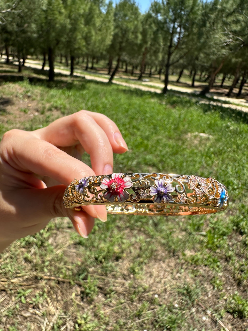 Renkli Çiçekli Kelepçe Bilezik