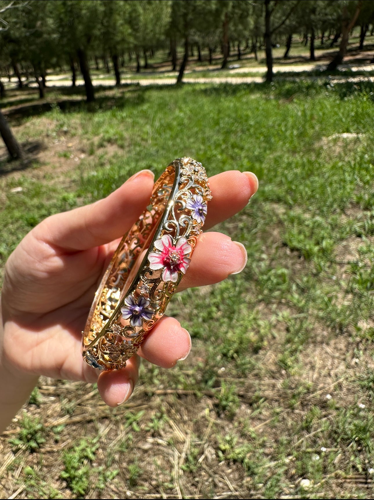 Renkli Çiçekli Kelepçe Bilezik