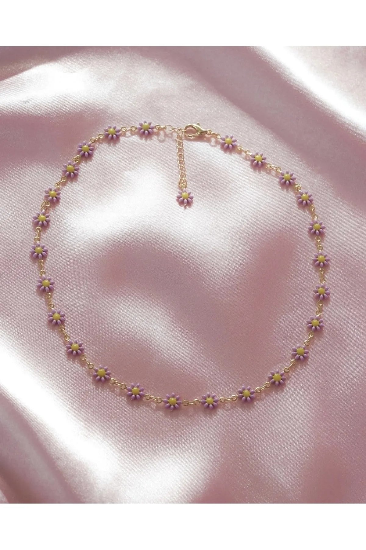 Çiçekli Choker Kolye