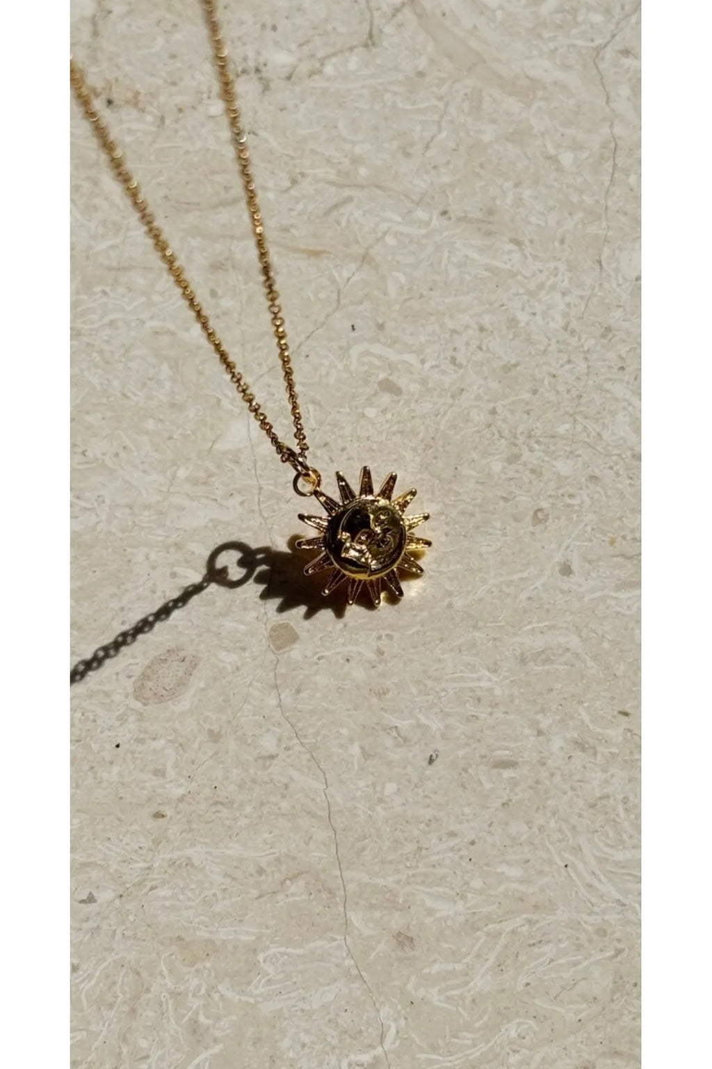 Çelik Zincirli Güneş Kolye