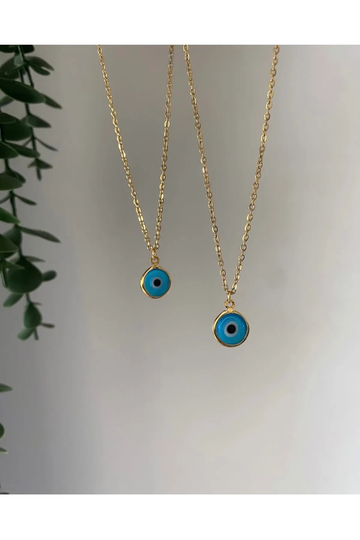 Çelik Zincirli Mavi Taşlı Göz Kolye